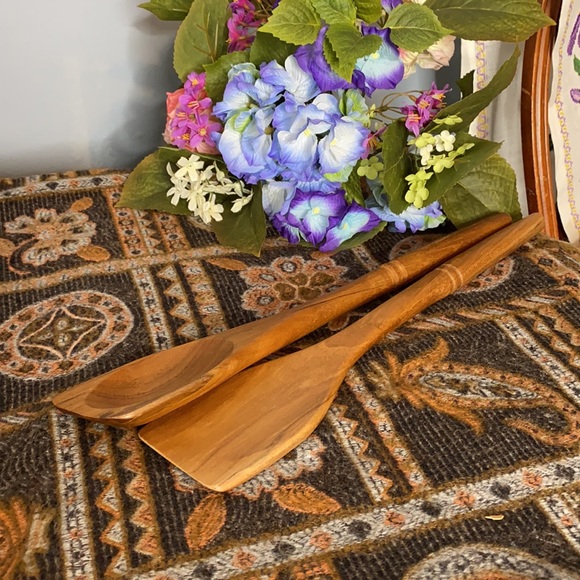 Hand Carved Large Wooden Spoons - Picture 5 of 9